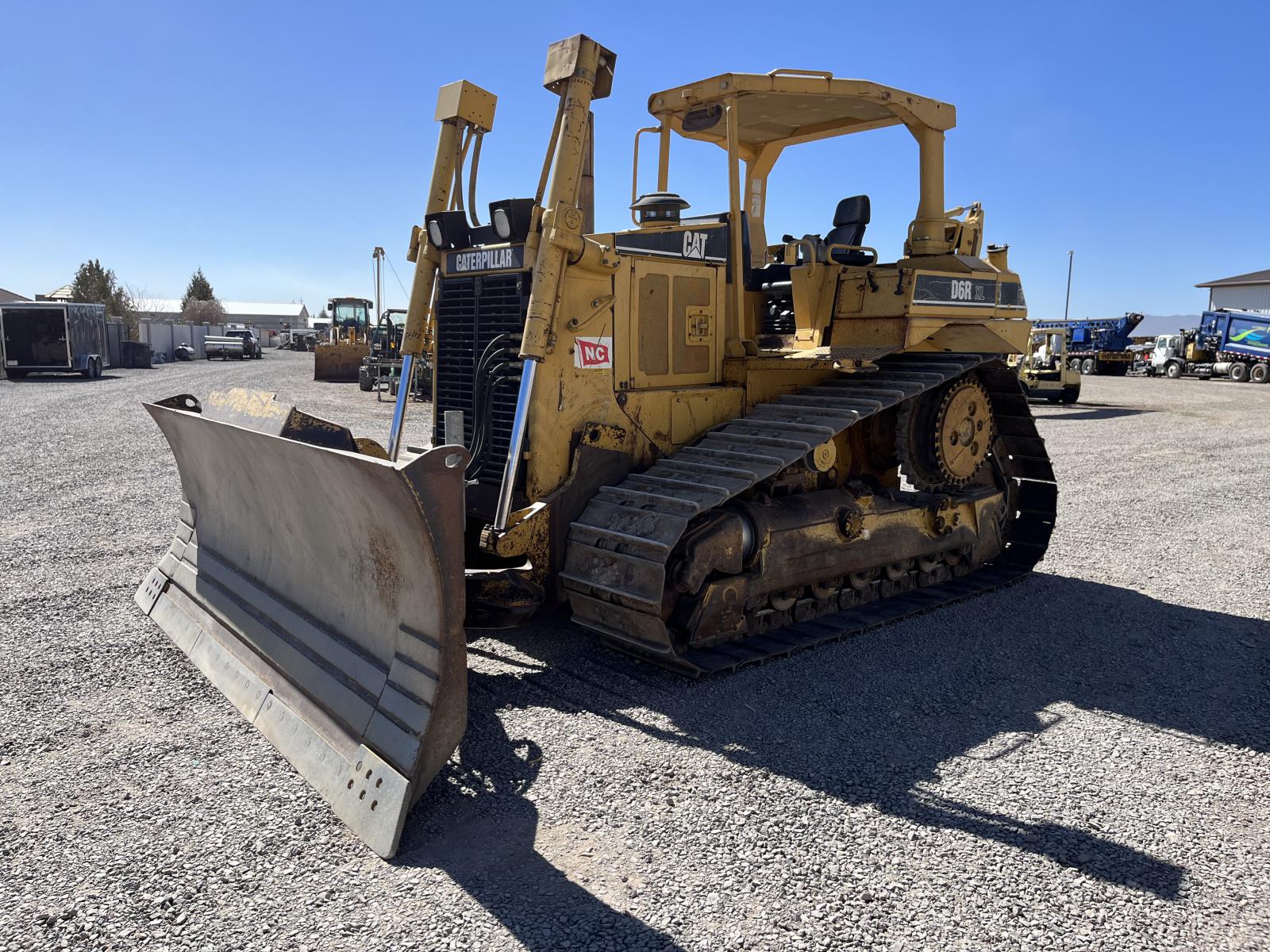 ./imagenes/INVOICE/2019/16898/TOPADOR FRONTAL CATERPILLAR D6R (7).JPG